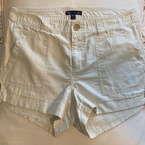 NWOT Gap Shorts Size 8